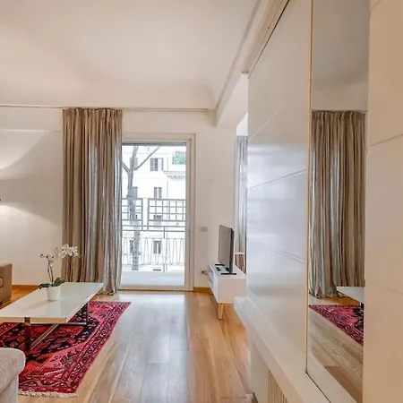 2 - Exclusive 2bedroom & 2bathroom