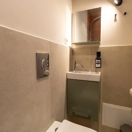 Hotel Cunabu Emilio Rome