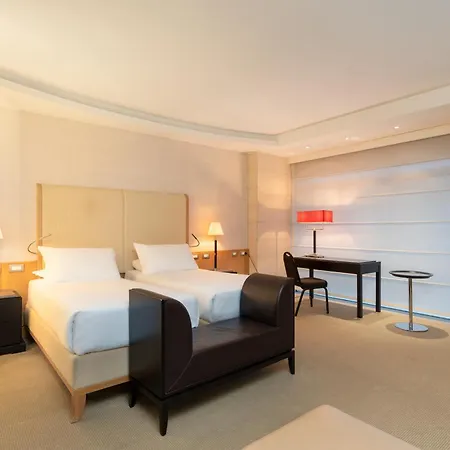 Precise House Mantegna Hotel