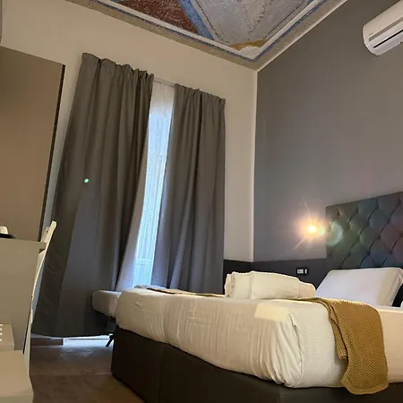Conte 2* Rome