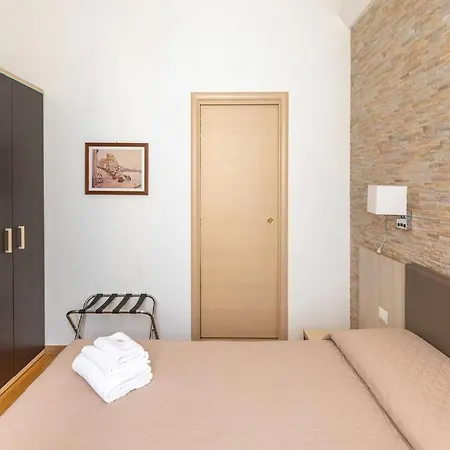Castel Sant'angelo Guest house *