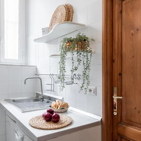 Iflat Spanish Steps Elegant Apartment