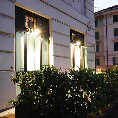 The Grand View Lux Vatican * Rzym