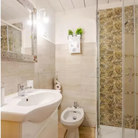 Minisuite Borgo Pio Apartment *