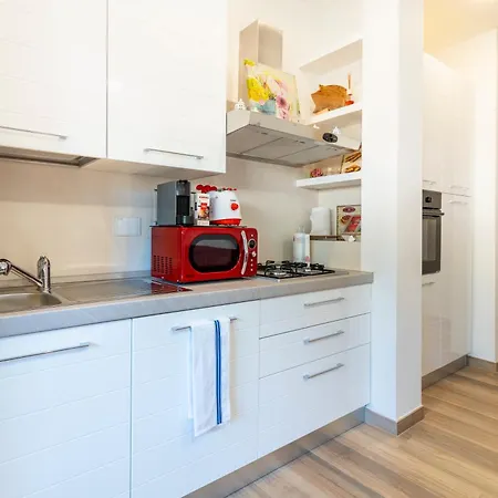 Parco Degli Acquedotti 2bedroom Apartment Rome