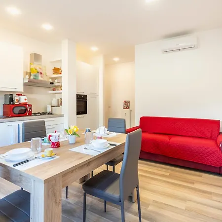 Parco Degli Acquedotti 2bedroom Apartment