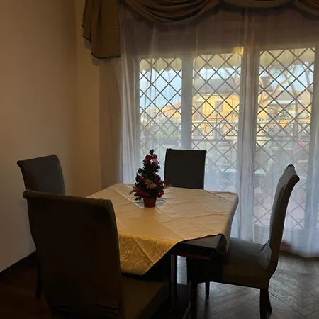 Bed & Breakfast Domus Apartments Rome