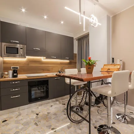 Minerva Prestige Metro C Apartment *