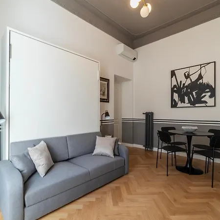 Apartment Castro Pretorio 24 - Fromhometorome *
