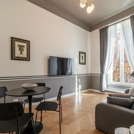 Apartment Castro Pretorio 24 - Fromhometorome