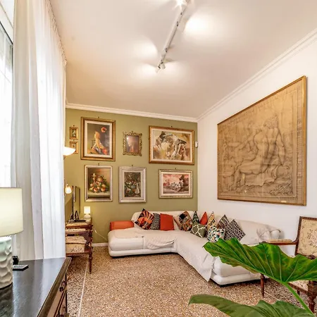 Dama Roof House * Rome