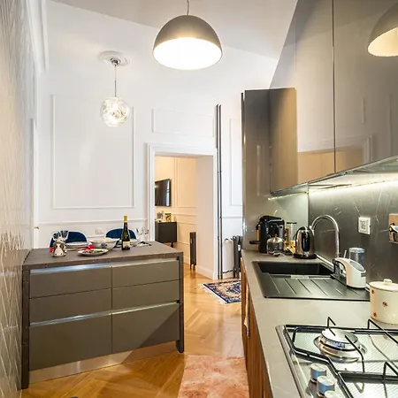 Vatican Boutique Rhome Apartment *