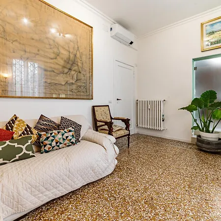 Dama Roof House * Rome