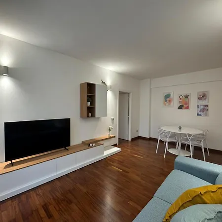 Papa's - A New Flat In Portuense Apartment *