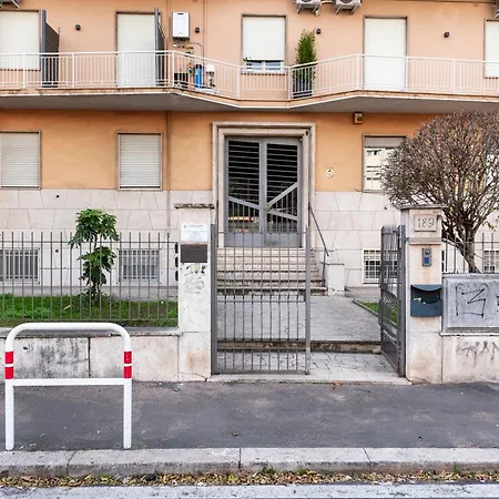 Apartment Goldstar *