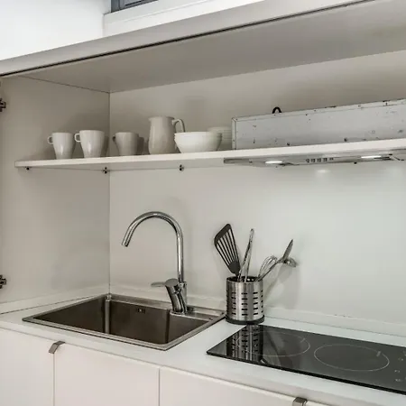 Elegant Flat In The Historic Near Colosseum! *