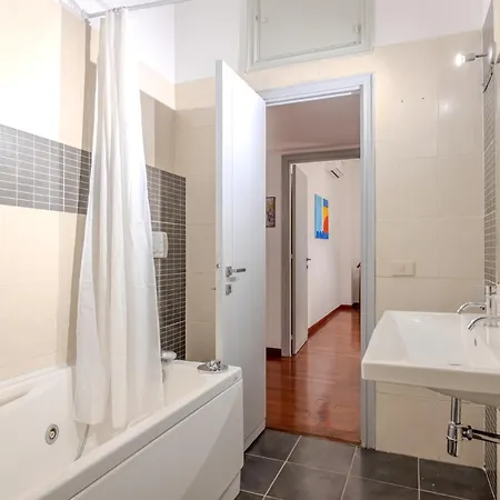 Vatican, 2 Bedrooms With Terraces And Garage