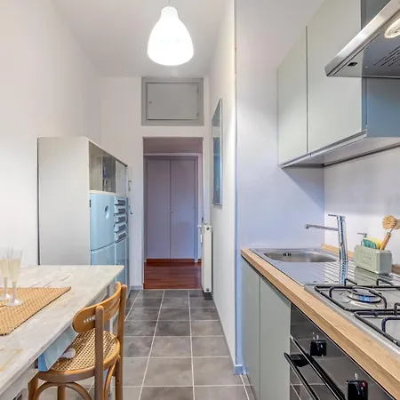 Vatican, 2 Bedrooms With Terraces And Garage Apartment *