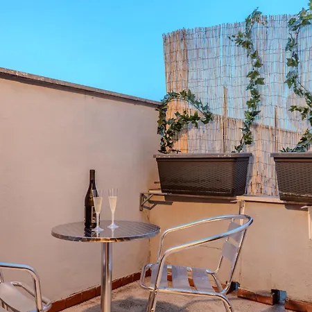 Vatican, 2 Bedrooms With Terraces And Garage Apartment Rome