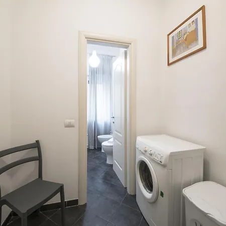 Gregory Bright St Peter's Apartment