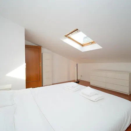 Juan's Trevi Buddyrent Apartment *