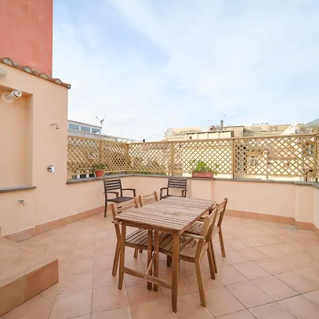Apartment Juan's Trevi Buddyrent Rome