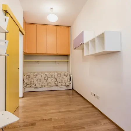 Chigi Apartment *