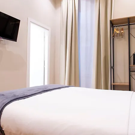 Ad Nazionale Guest house *
