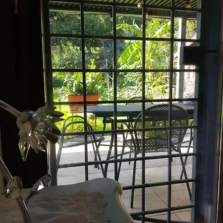 Eur Charme Apt&garden Apartment *