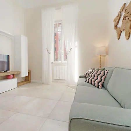 Apartment Balconcino Romantico A Via Aosta Rome