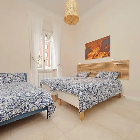 Balconcino Romantico A Via Aosta Apartment