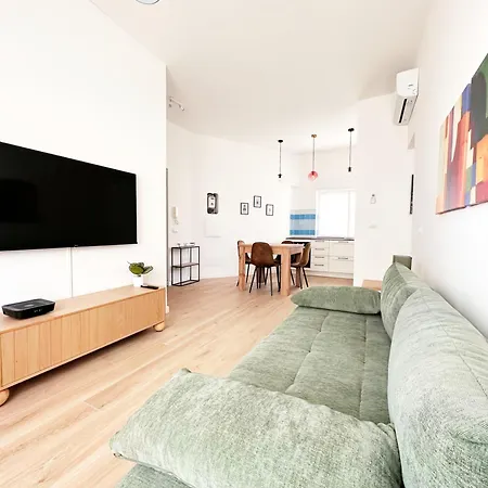 Elegantis Santa Croce Apartment
