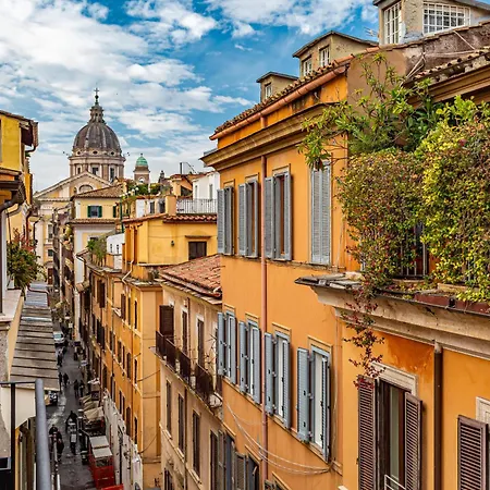 Luxury Over Time Apartment Rome