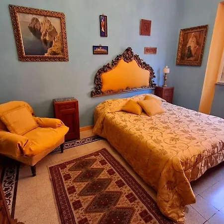 Casa Di Michele Apartment *