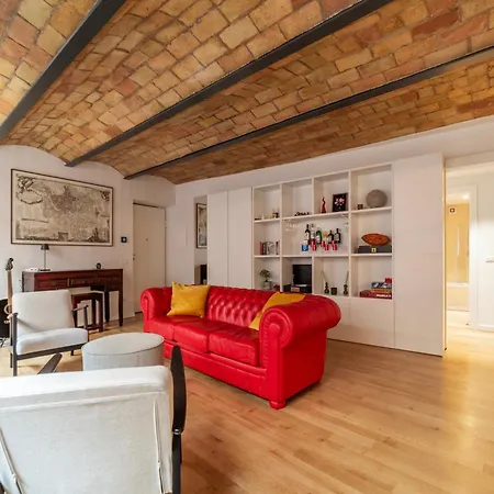Luxury 3 Beds 3 Baths, Few Steps From Center * Rome