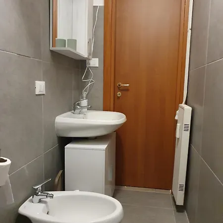 Hostal Tom 38