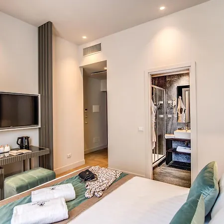 77 Seventy-seven Luxury - Maison D'art Collection Hotel 4*
