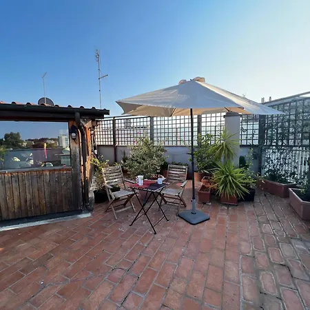 Dei Girasoli Apartment