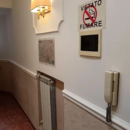 Privato Simone Bed & Breakfast *
