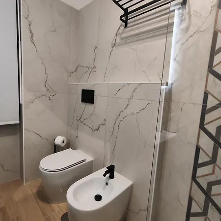Chroma Italy - Doctor House Apartment *