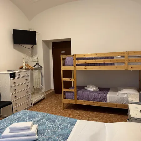 Guest house Silton's *