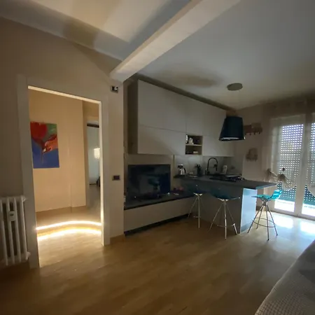Apartment 31 *