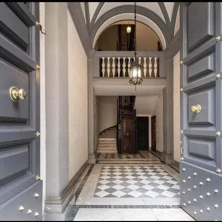 Exclusive In The Heart Of Rome