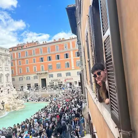 Luxury Trevi Rom