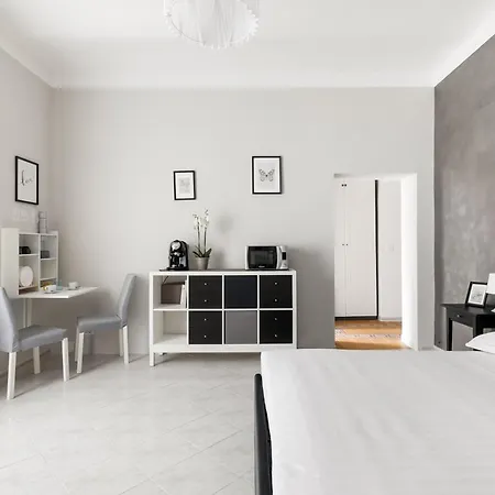 Apartment San Lorenzo Moderna