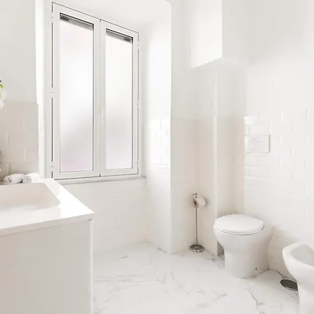Apartment San Lorenzo Moderna Rome