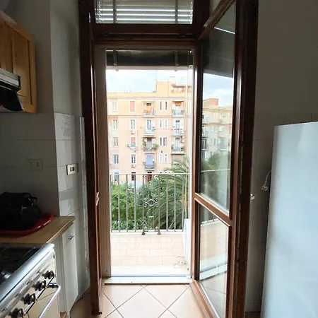Casa Irma A Trastevere Rome