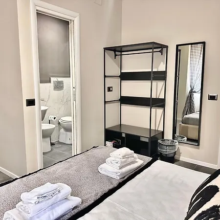 Xcross Garbatella Guest house *