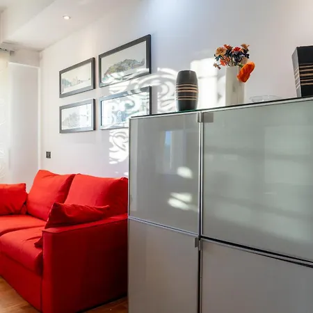 Comfortable, Wide And Cozy Apartment Rome