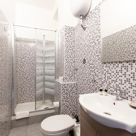Alpino 76 Guest house *